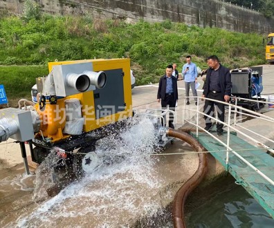 新疆客戶采購6臺水泵機(jī)組